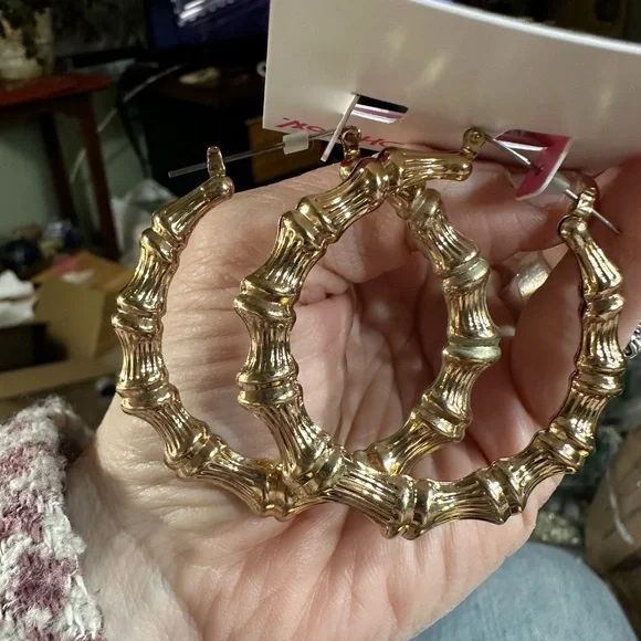 Betsey Johnson Bamboo-Style Gold Earrings - Picture 3 of 5